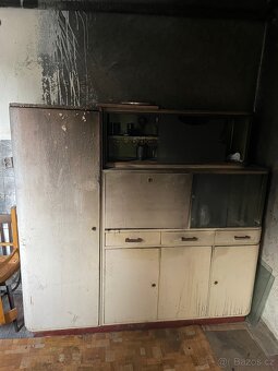 Starý nábytek - více druhů - 6