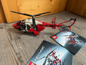 Lego Technic 8068 Záchranný vrtulník - 6