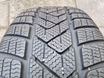 225/40 r19 zimni pneumatiky 225 40 19 225/40/19 pneu R19 - 6