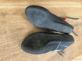 2x detske lezecky, 37 a 38 - 6