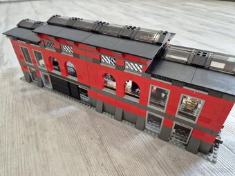 LEGO 10027 VLAK 9V - Train Engine Shed - 6
