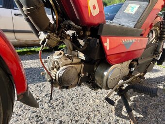 Moped Hero Gizmo electronic ks - 6