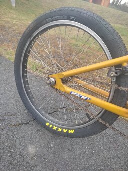 BMX - 6