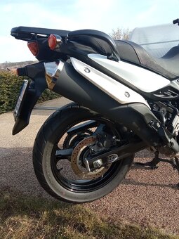 Suzuki DL 650 V Strom - 6