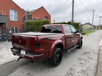 Půjčovna Dodge RAM 1500 HEMI - 6