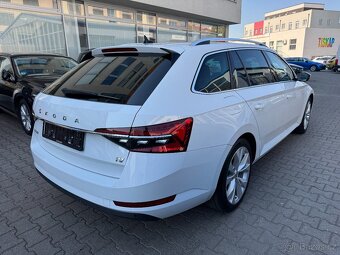 Škoda Superb 3 iV 1.4 eTSI 150kW DSG Tažné Webasto Navigace - 6