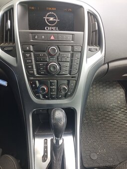 Opel Astra 2.0 Cdti Sports Tourer kombi automat - 6
