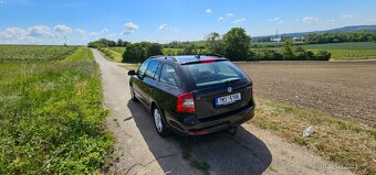 Škoda Octavia II Combi - 1.6TDI 77KW DSG 2013 - 6