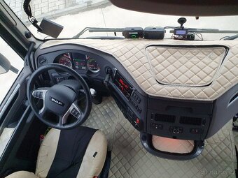 DAF XF - 6