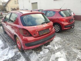 Díly z vozu Peugeot 207 - 6