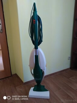Prodám Vysavač VORWERK KOBOLD 130 s elektronickou klepaci hl - 6