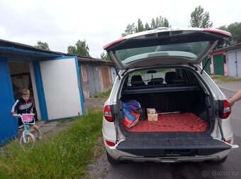 Renault Koleos SUV - 6