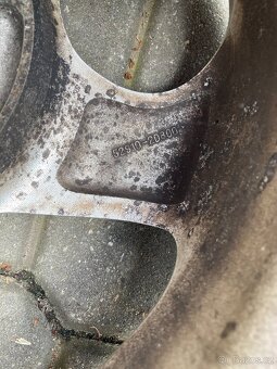 sada kol pro Hyundai 4 x 100 15" 5,5J x 15 - 6