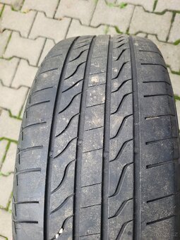 Letní pneu 215/55 R17 - 6