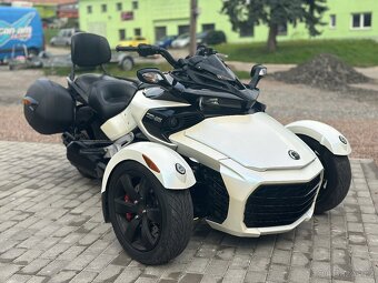Can-am Spyder 1330 F3 SM6 MY2015 - 6