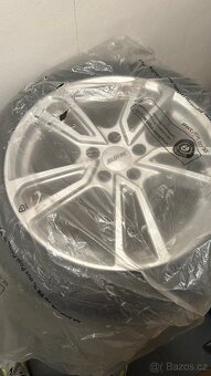 Sada ALUTEC TORMENTA disky + zimní pneu - 6