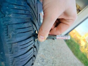 Zímní pneu Michelin 215/50 R17 + disky Ford 7JX17H2 ET50 - 6
