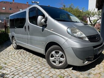 Prodám OPEL VIVARO 2008 2,5 CDTI L1 H1,7 míst, obytná vestav - 6