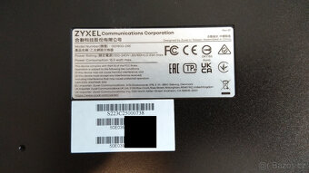 switch Zyxel GS1900-24E - 6