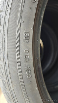 Prodám 4x zimní pneu 225/40/18 - 6