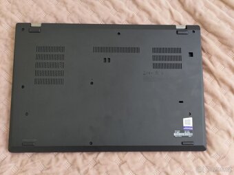 Lenovo Thinkpad T15 gen1 - 6