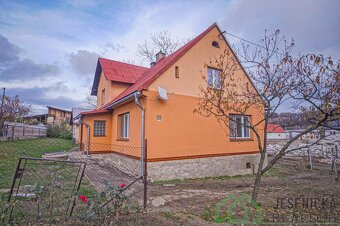 Prodej rodinného domu Česká Ves se zahradou a garáží - 6