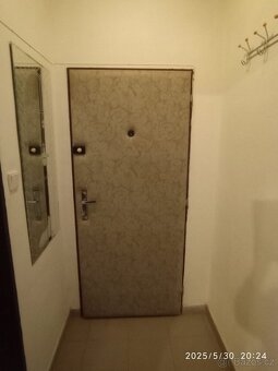 BEZ PROVIZE RK. Pronajmu 1kk 25 m2 Praha 10 Vršovice - 6