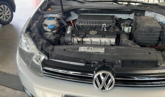 Volkswagen Golf 6 1.4Mpi 59KW "STYLE" 151 tkm 4/2011 VÝBAV - 6