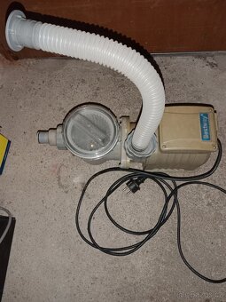 Bazénové čerpadlo a čerpadlo k výřivce - 6