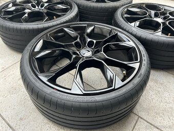 Alu kola R19 Škoda Octavia 3 RS - 6