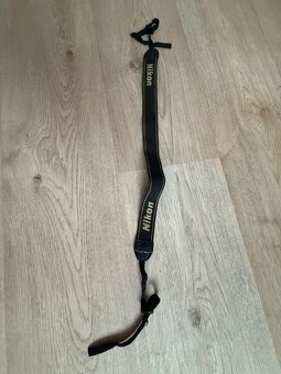 Popruh na foťák Nikon - 6