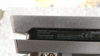 Konzole Sony PS4 Pro 1TB, velmi pěkný stav, novější verze - 6