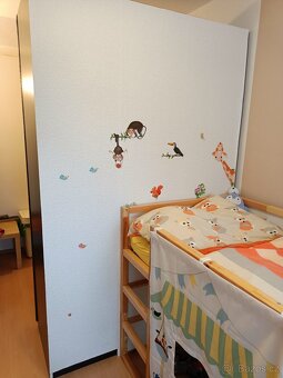 Šatní skříň IKEA Pax s posuvnými dveřmi - 6