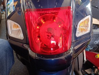 Vespa GTS 125 - 6