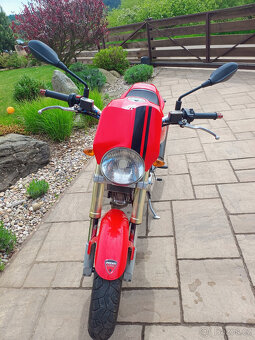 Ducati Monster 750 - 6