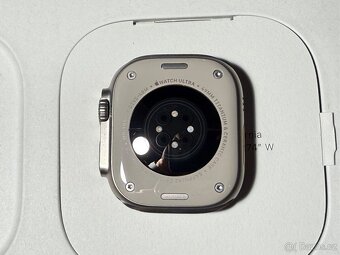 Apple Watch Ultra 2 49mm Titan - ZÁRUKA - 6