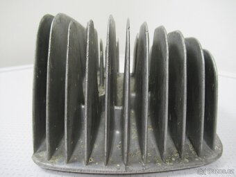 JAWA 250/623 UŘ Bizon - nová hlava (pravá) - 6