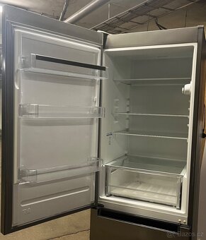 Lednička s mrazákem (Indesit LI7 SN1E X nerez) - 6