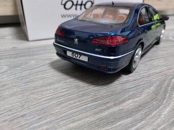 model auta Peugeot 607 Otto mobile 1:18 - 6