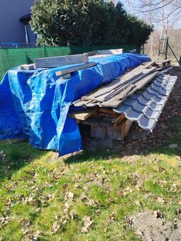 Prodám vyschlé trámy, fošny , střešní latě - 6