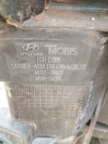 Hyundai i30 2009 chladičovku 64101-2r000 - 6