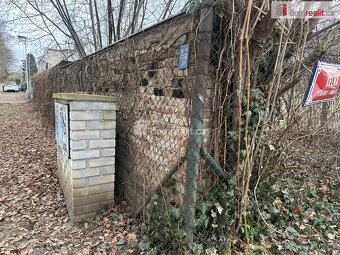 Prodej stavebního pozemku ve Strašnicích - 6