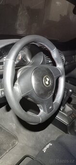 Volant BMW M3 E46 nově potažený - 6