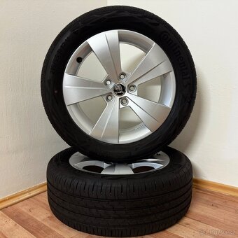 ŠKODA SUPERB III 3 5x112 R17 ET41+LETNÍ 215/55R17 6,5mm - 6