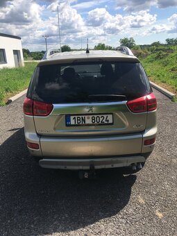 Peugeot 4007 - 6