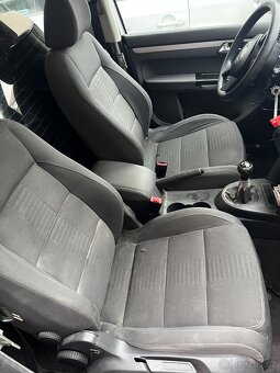 Vw touran 1.9 TDI - 6