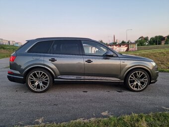 Audi Q7 - 6