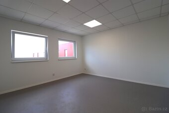 Pronájem skladového prostoru 900 m2 - Moravany, ev.č. 20290 - 6