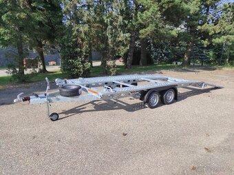 Snížený vlek na auta, 450x210cm, 2700/510kg,130km, rezerva - 6