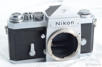 Nikon F se vzácným objektivem Nikkor 55 mm f/1,2 - 6